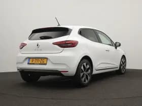 Renault Clio thumbnail 6