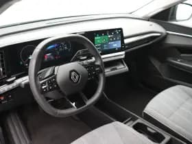 Renault Mégane E-Tech thumbnail 14
