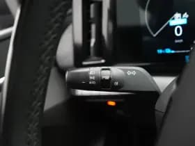 Renault Mégane E-Tech thumbnail 22
