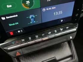 Renault Mégane E-Tech thumbnail 28