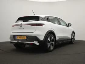 Renault Mégane E-Tech thumbnail 6