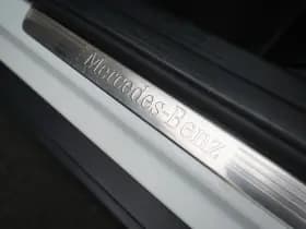 Mercedes-Benz GLA thumbnail 14