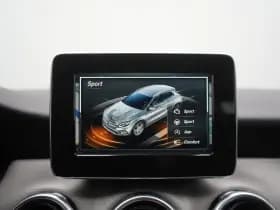Mercedes-Benz GLA thumbnail 30
