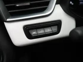 Renault Clio thumbnail 22