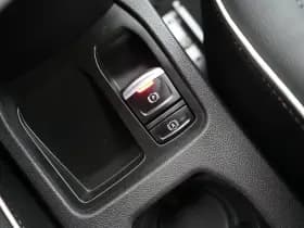 Renault Clio thumbnail 24