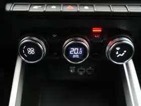 Renault Clio thumbnail 27