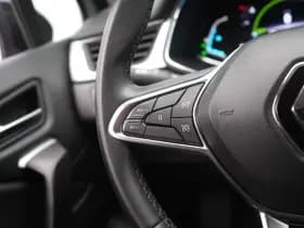 Renault Captur thumbnail 17