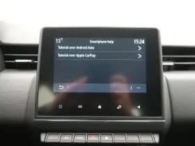 Renault Clio thumbnail 26