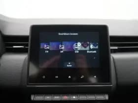 Renault Clio thumbnail 27