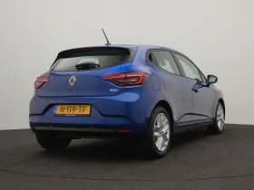 Renault Clio thumbnail 6