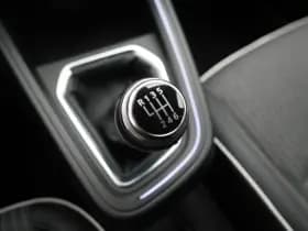 Renault Clio thumbnail 23