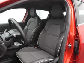 Renault Clio thumbnail 10