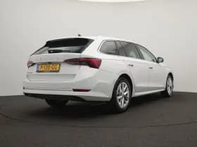 Škoda Octavia thumbnail 6
