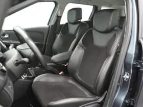 Renault Clio thumbnail 12