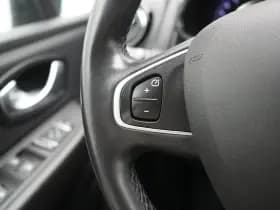 Renault Clio thumbnail 21