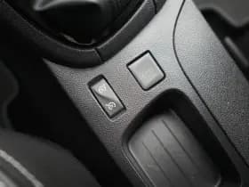 Renault Clio thumbnail 25