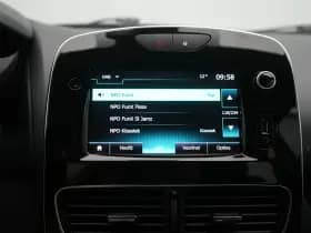 Renault Clio thumbnail 30