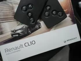 Renault Clio thumbnail 35