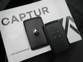 Renault Captur thumbnail 34