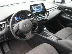 Toyota C-HR thumbnail 15