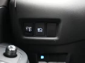 Toyota C-HR thumbnail 24