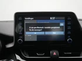 Toyota C-HR thumbnail 31