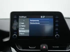 Toyota C-HR thumbnail 32