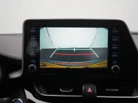 Toyota C-HR thumbnail 33