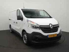 Renault Trafic thumbnail 2