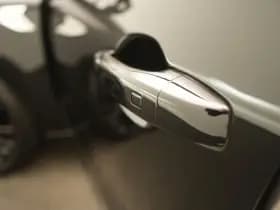 Renault Clio thumbnail 11