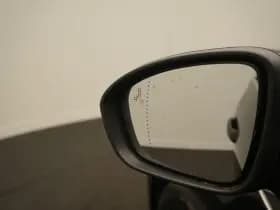 Renault Clio thumbnail 12