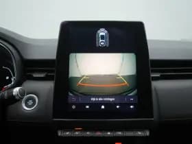 Renault Clio thumbnail 38