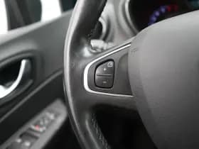 Renault Captur thumbnail 15