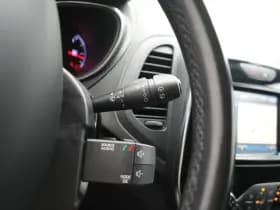 Renault Captur thumbnail 16