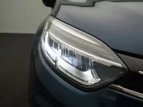 Renault Captur thumbnail 8