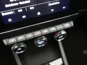 Renault Arkana thumbnail 32