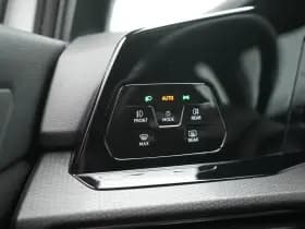 Volkswagen Golf thumbnail 22