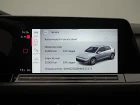 Volkswagen Golf thumbnail 37