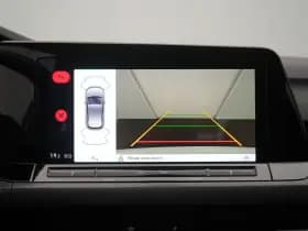 Volkswagen Golf thumbnail 40