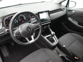 Renault Clio thumbnail 12