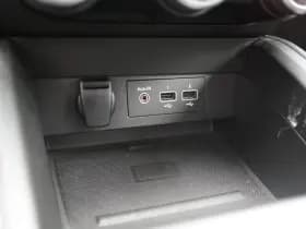Renault Clio thumbnail 22