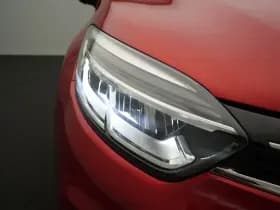 Renault Captur thumbnail 11