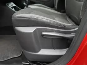 Renault Captur thumbnail 13
