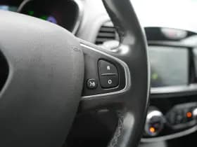 Renault Captur thumbnail 18