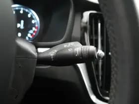Volvo V60 thumbnail 24