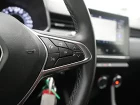 Renault Clio thumbnail 14