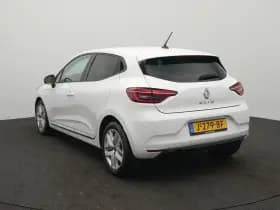 Renault Clio thumbnail 3
