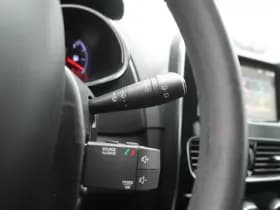 Renault Clio thumbnail 18