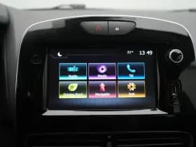 Renault Clio thumbnail 26