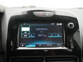 Renault Clio thumbnail 27
